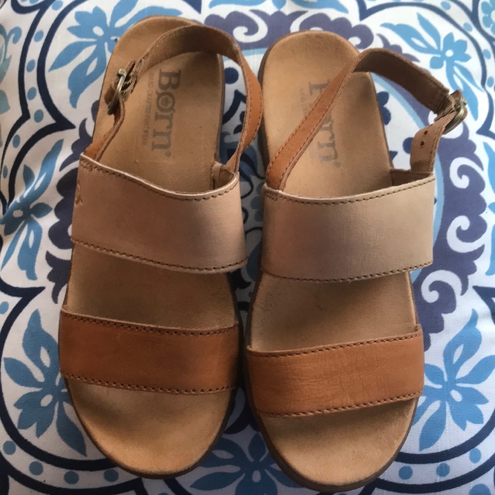 Born Oconee Women’s Sandals